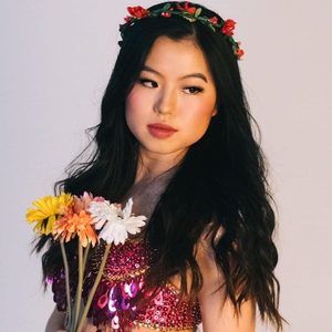 Meet your Posher, Debby